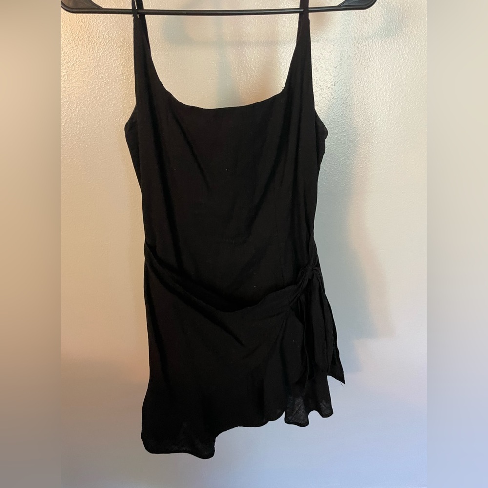 PRINCESS POLLY DRESS SIZE 4